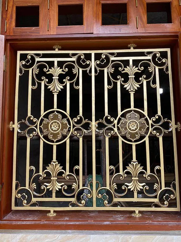 B-037 B-037 - Image 1