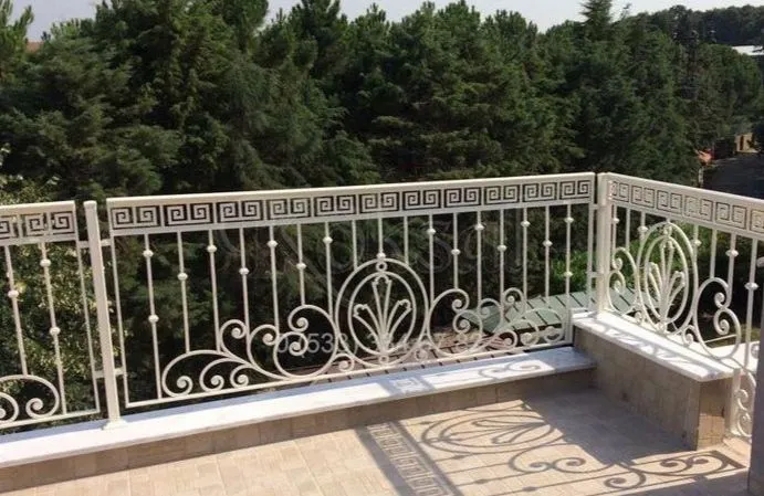 B-040 B-040 - Image 1